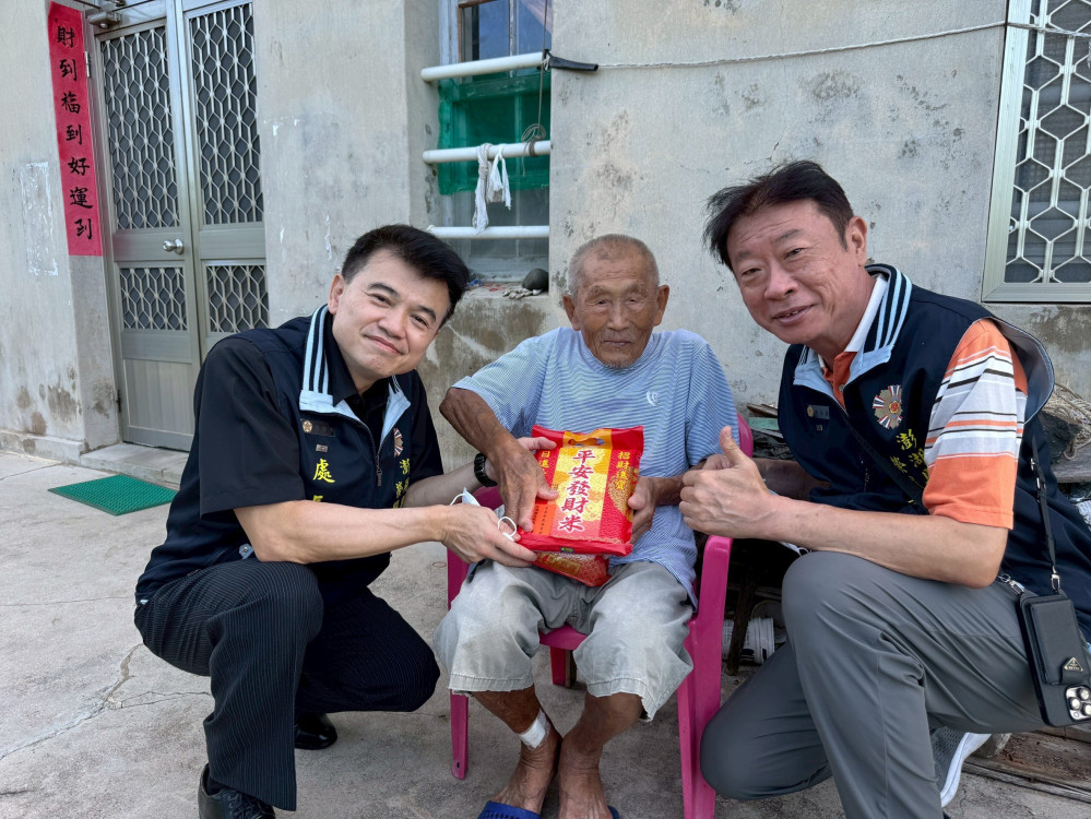 澎湖榮服處感謝榮民張景棠 中秋捐贈愛心米溫暖榮民心
