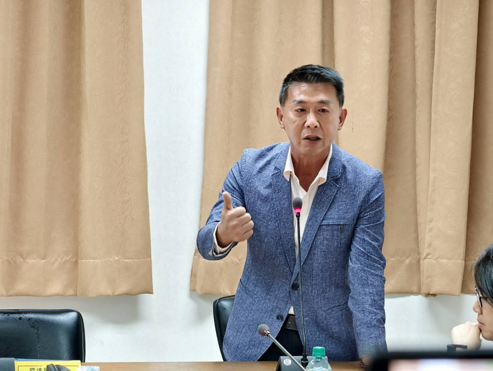 台電興達電廠爆炸火警　許智傑直言「沒有安全，就沒有運轉」