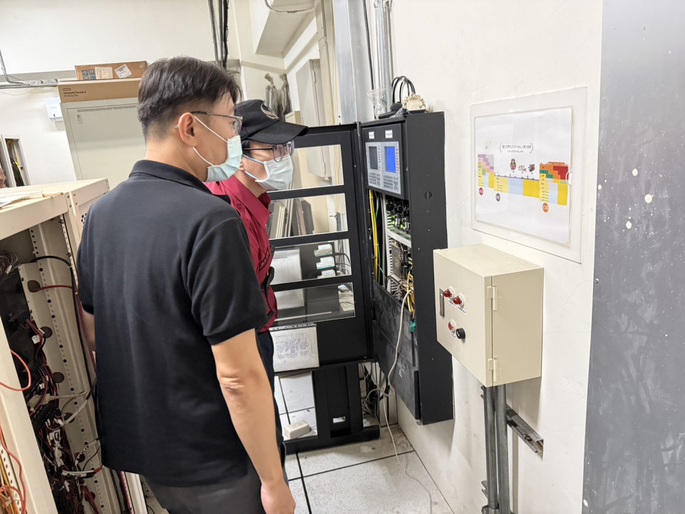 大樹消防隊勘查義大購物廣場　模擬突發狀況強化應變能力