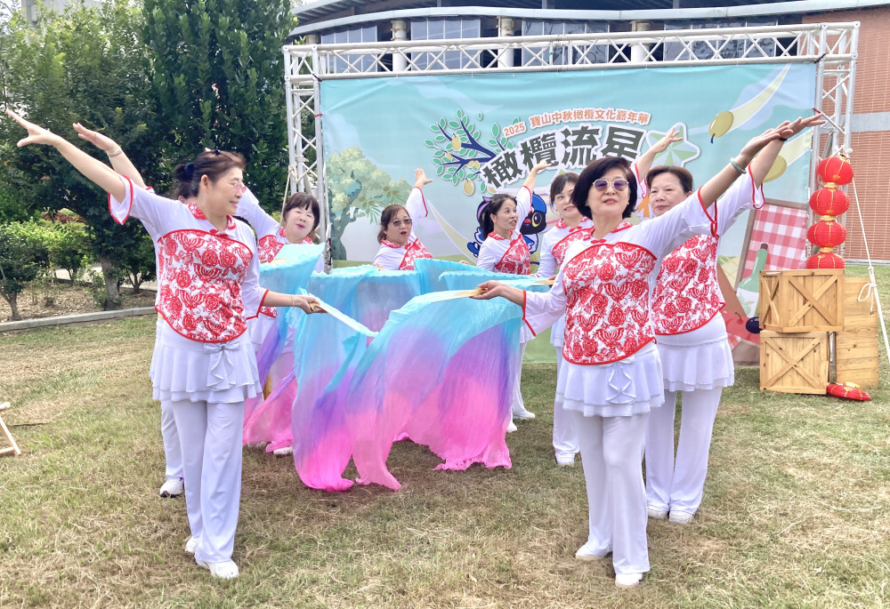 從傳統到創新、從白天到黑夜　寶山橄欖節飄香登場熱鬧喜迎中秋趣