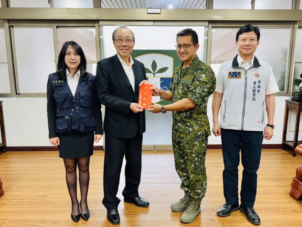 軍友保險公司秋節敬軍 慰勞臺南國軍部隊