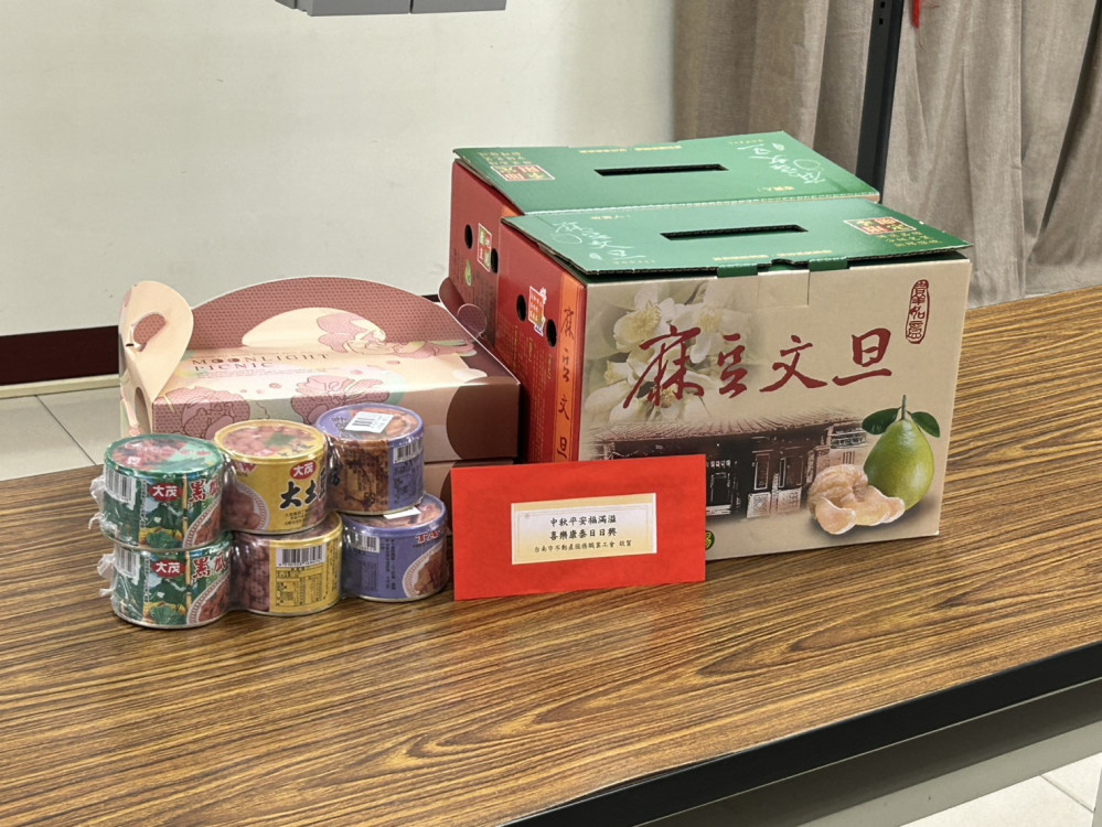 颱風缺文旦不缺愛！建平里聯手工會、王菁菁補助弱勢度中秋