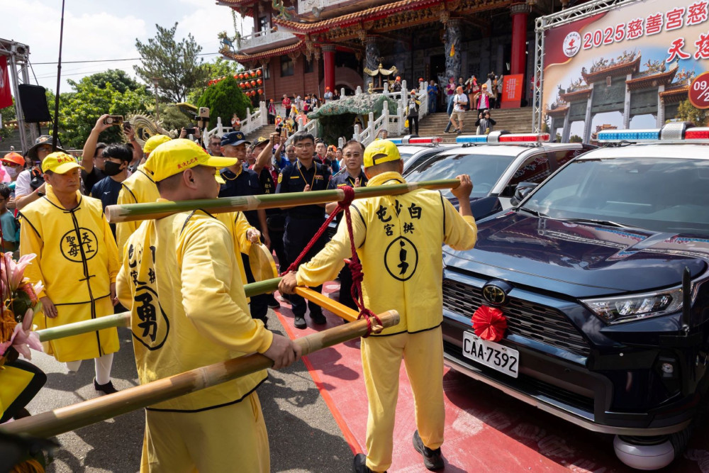 三神贊境   南投人歡喜迎白沙屯媽祖