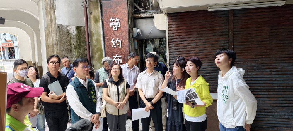 台南西市場續優化立法委員 陳亭妃會勘解決用電問題、規劃歷史廊道