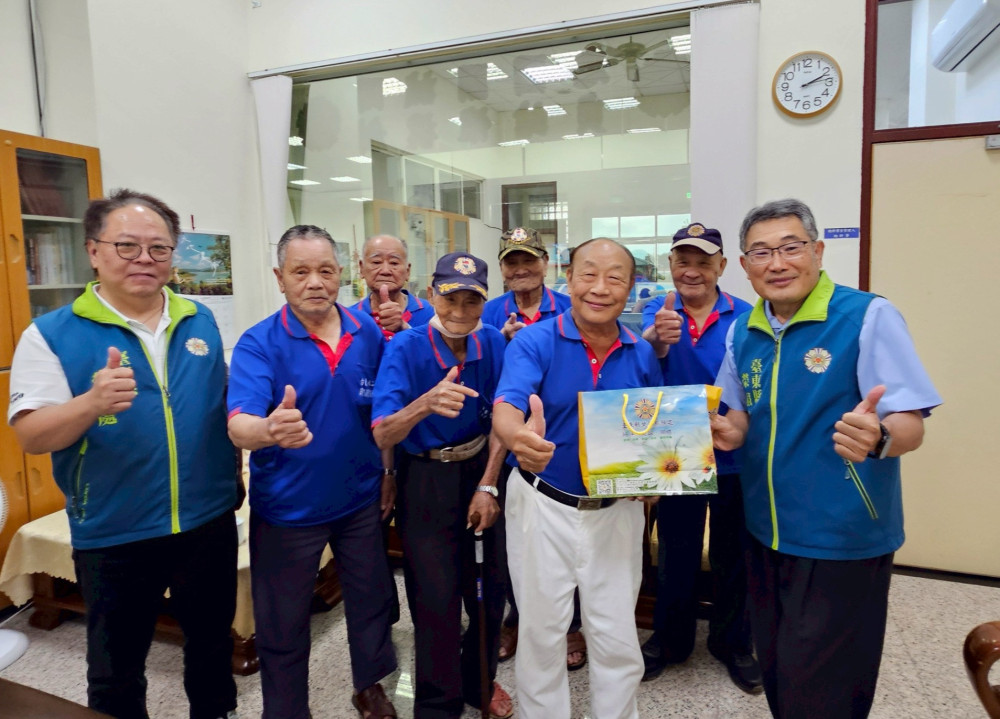 八二三戰役戰友協會拜會臺東榮服處與交流