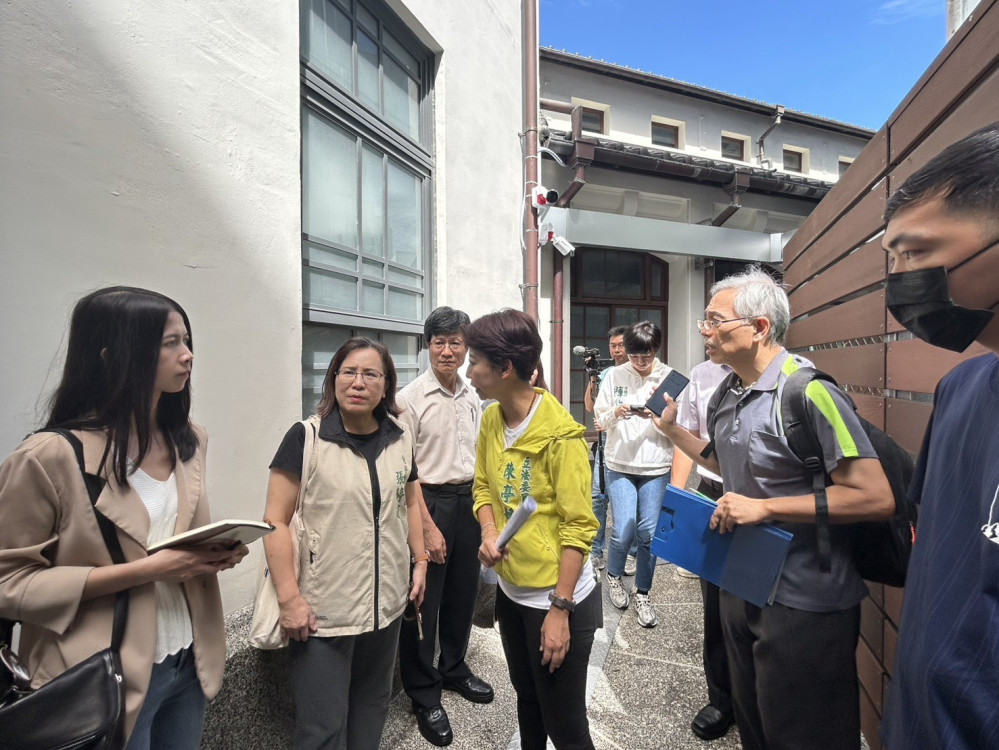 台南西市場續優化立法委員 陳亭妃會勘解決用電問題、規劃歷史廊道