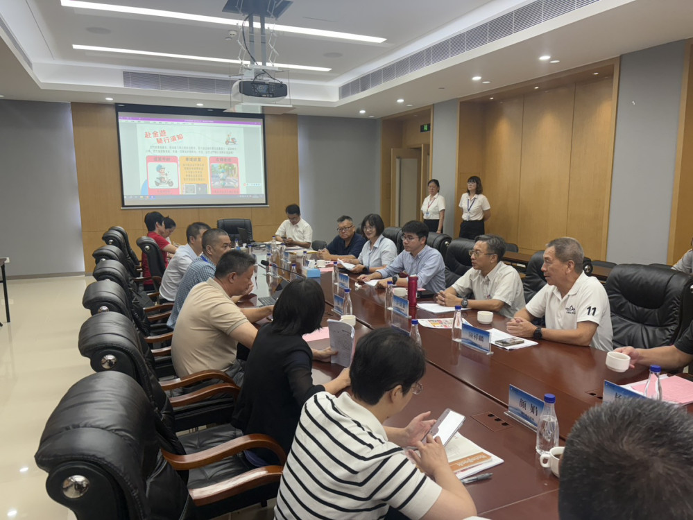 金廈協調十一長假加班船 加強微型電車交安管理
