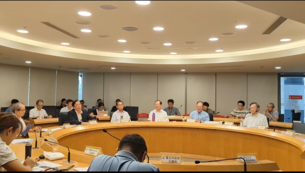 「新北市智慧運輸中心規劃研討會登場    AI打造主動式交通管理新時代」
