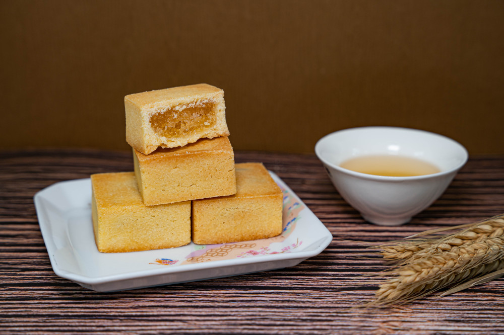 嘉南療養院「愛的集團」月餅禮盒 串起心意療癒情感