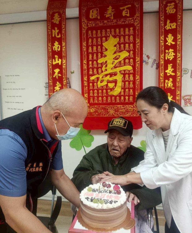 百歲榮民范書玉紀壽 宜蘭榮服處暖心祝壽