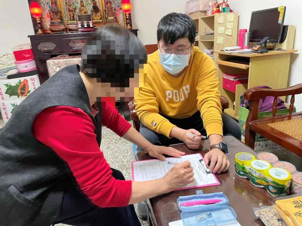 脆弱家庭不孤單 竹市社福中心串起在地資源提供弱勢近便性服務 脆弱家庭不孤單 竹市社福中心串起在地資源提供弱勢近便性服務