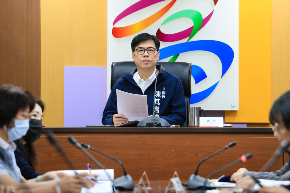 陳其邁回應小港暫置及鳳山水庫光電案：依法行政不容政治操作