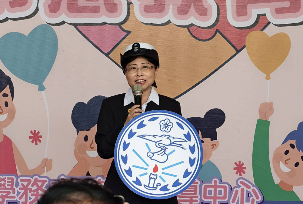 「把情緒化為力量」輔英科大情感教育月 校長領軍打造情緒超人團隊