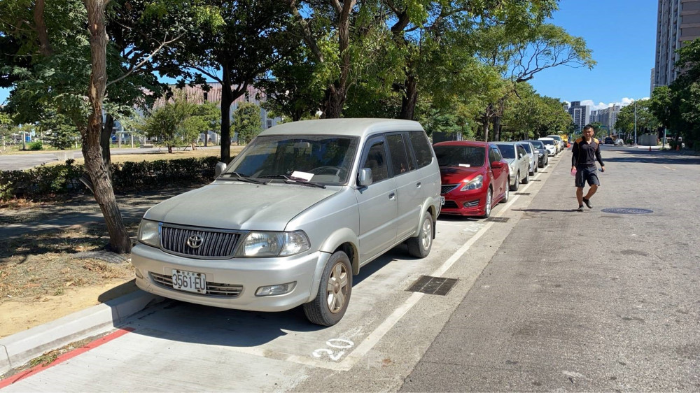 改善久停亂象!八里、林口及汐止3路段停車格11月起收費管理 改善久停亂象!八里、林口及汐止3路段停車格11月起收費管理