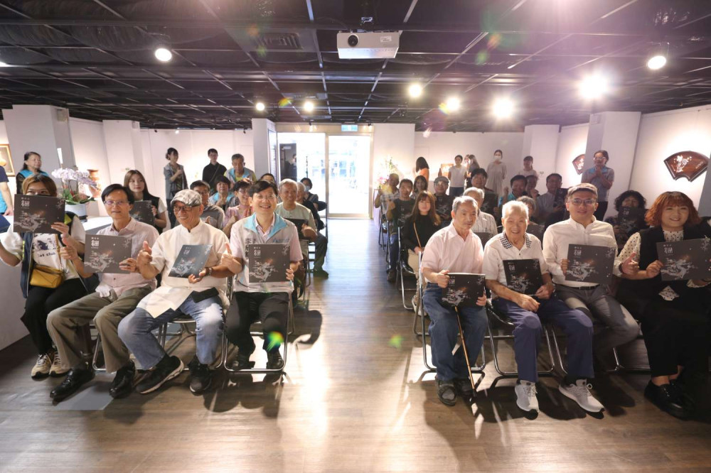 親睹螺鈿內斂又炫麗獨特光彩　「鏤光承鈿」螺鈿薪傳展竹市文化藝廊登場