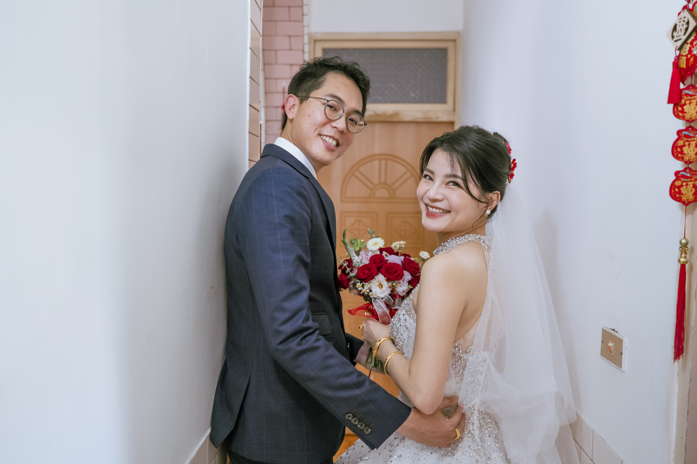 從選戰夥伴到人生伴侶 李宗霖婚宴引述歌詞訴「牽手」深情