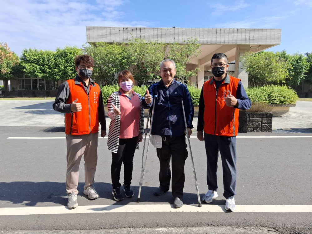 屏東榮服處協助榮民實地了解入住準備 關懷不中斷
