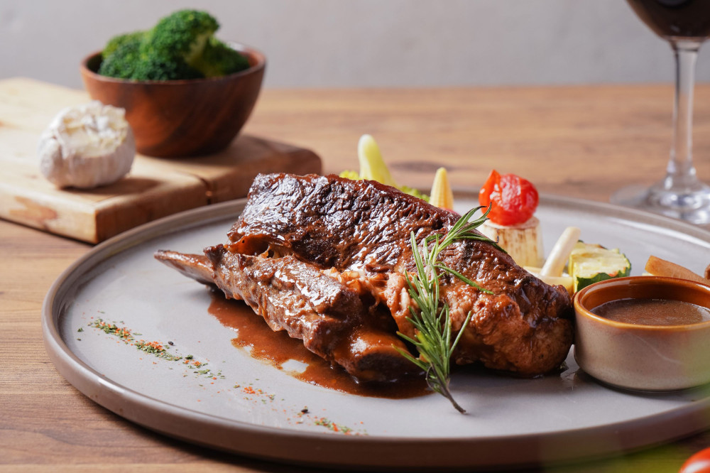 和逸飯店‧高雄中山館普發萬元玩法升級！住宿再贈萬點超狂回饋