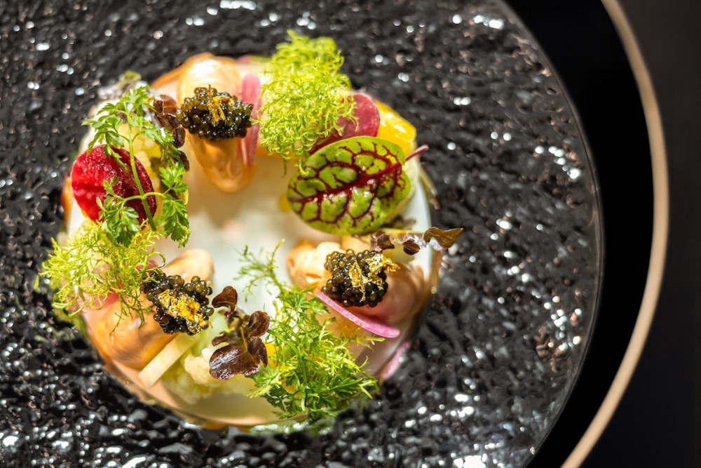 THE AMNIS然一酒店點亮聖誕！米其林饗宴×高空派對迎暖冬