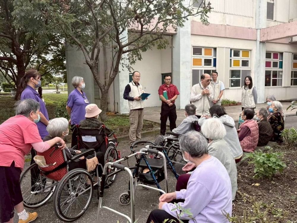 花蓮榮家山青日照消防演練 守護長輩安全提升防災韌性 