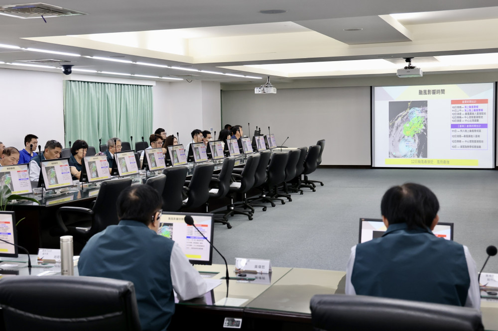 防鳳凰颱風！台南部署抽水機、救生船等設備 黃偉哲呼籲民眾備妥防颱
