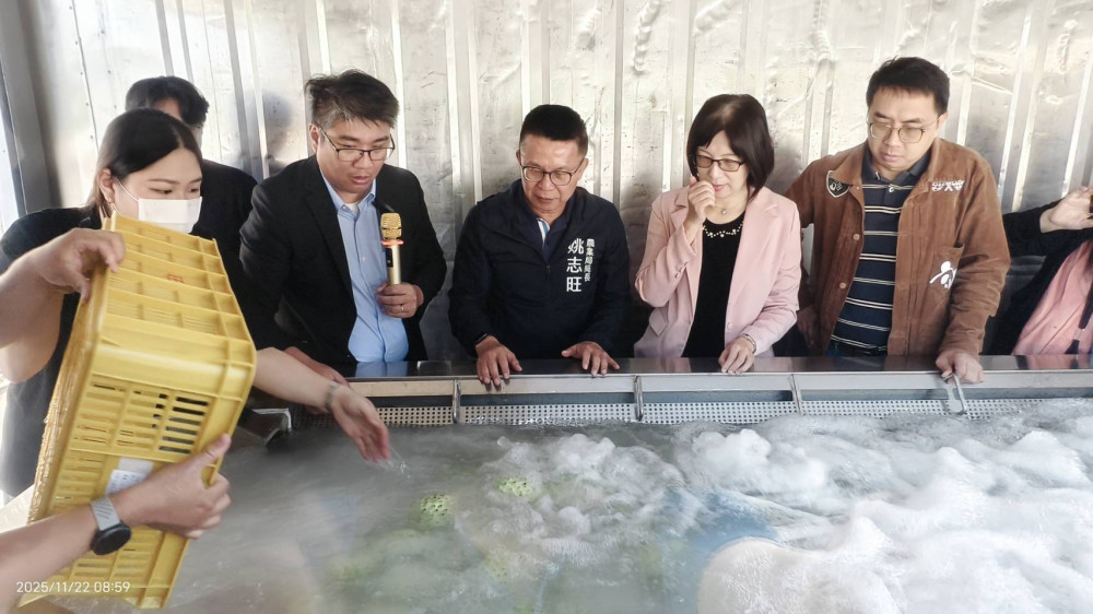 高科大打造貨櫃式清洗系統　外銷鳳梨處理時程大幅縮短