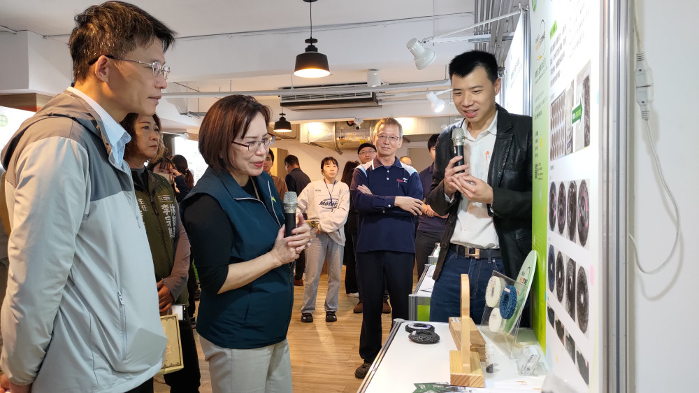 南市地方型SBIR推動 17家績優企業獲表揚！點亮產業新能量