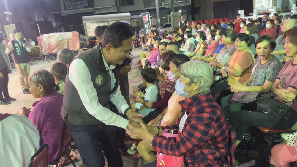 林俊憲深耕基層力拚初選 後援會遍地開花、聲勢升溫