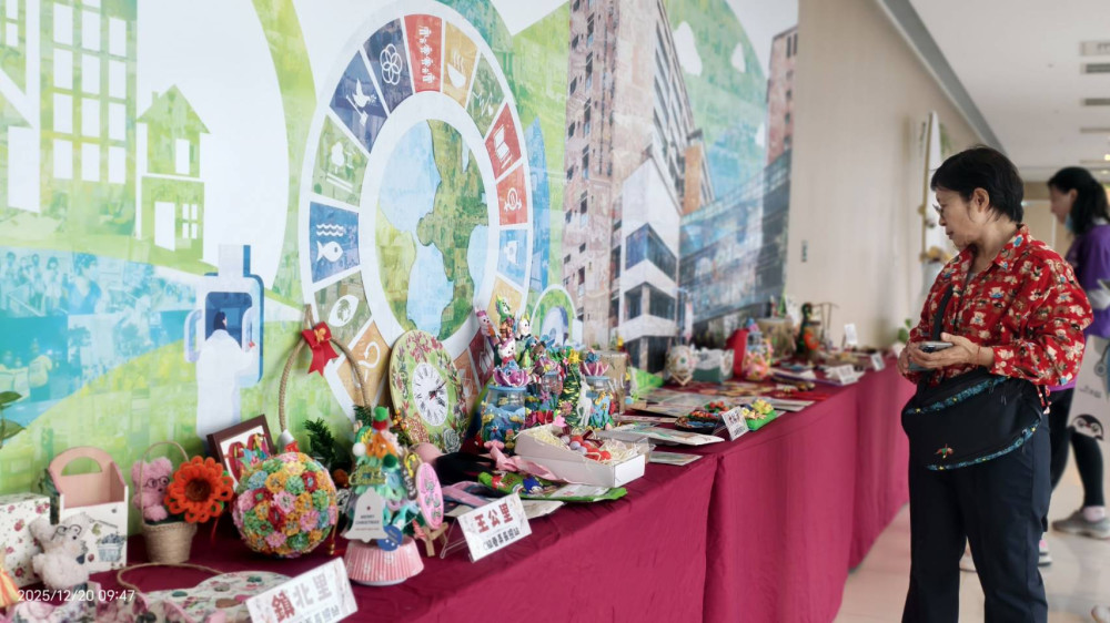 75歲不是極限！小港醫院「港動八寶」成果發表　千歲團活力震撼全場