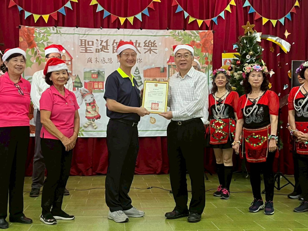 佳里榮家感謝雙福基金會冬季關懷 以詩歌獻唱傳愛