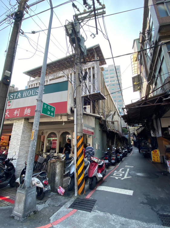 新北啟動「頂溪捷運站策略性更新計畫」中央公園＋地下公停、改善巷弄與交通動線