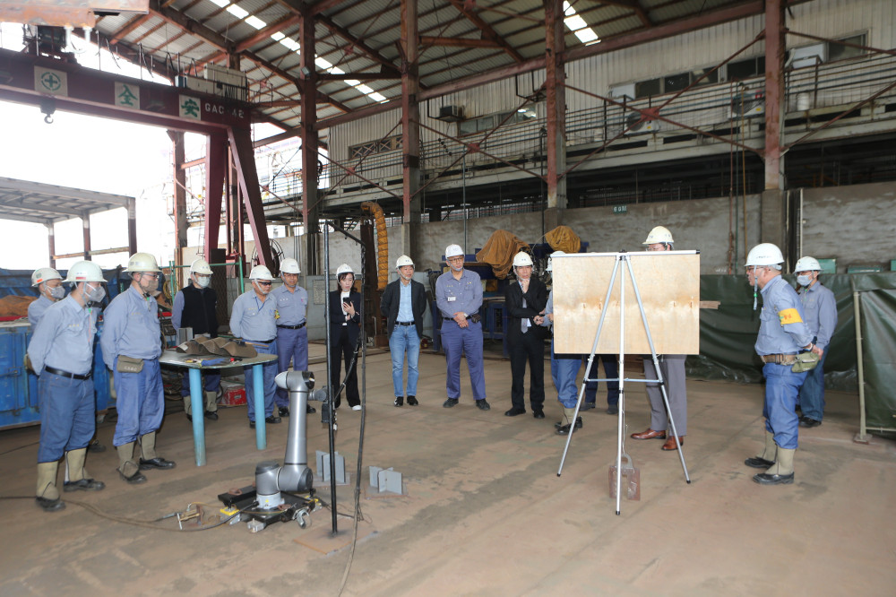 台船攜手達明機器人！協作手臂點燃造船業智造新火花