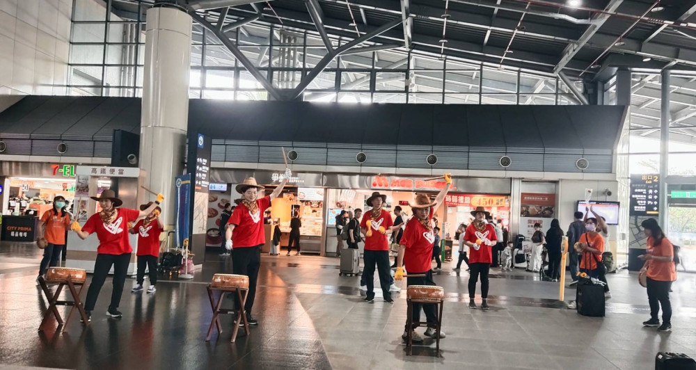 迎國際身心障礙者日  高鐵台南站快閃響應