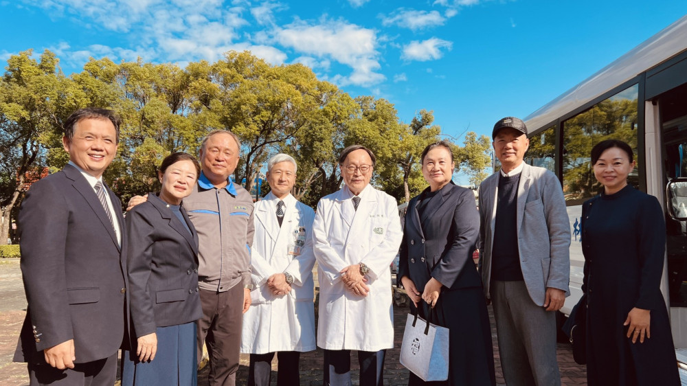 企業善舉暖偏鄉 寶綠特捐車大林慈濟 讓醫療服務直達家戶