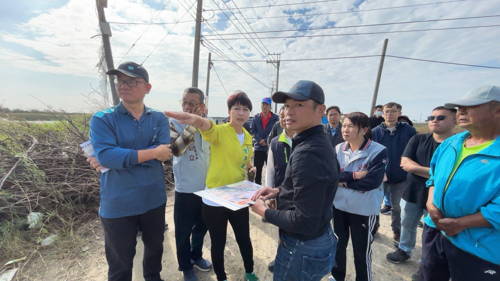 陳亭妃會勘大塭寮排水工程　要求明年汛前完成滯洪池並提升抽水量能