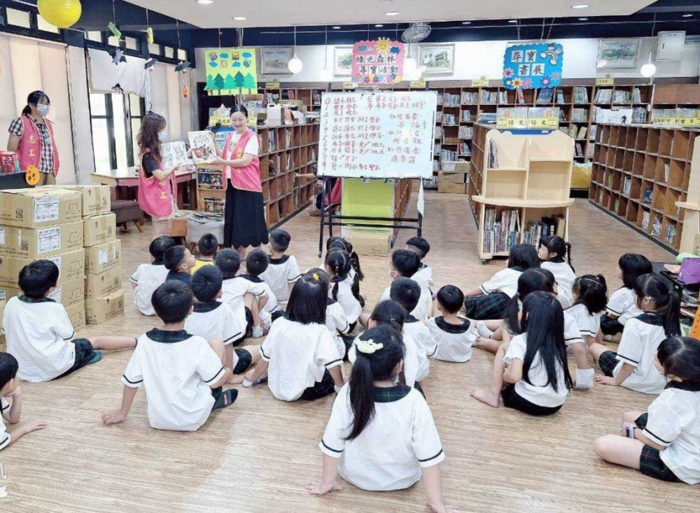 南市教育局辦年度志願服務聯繫會報 深耕教育志工軟實力