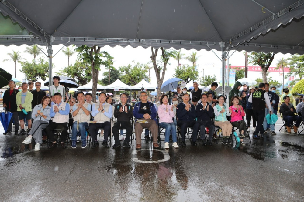 無人船搶鏡！台船公司52週年慶「奮進魔鬼魚號」超吸睛