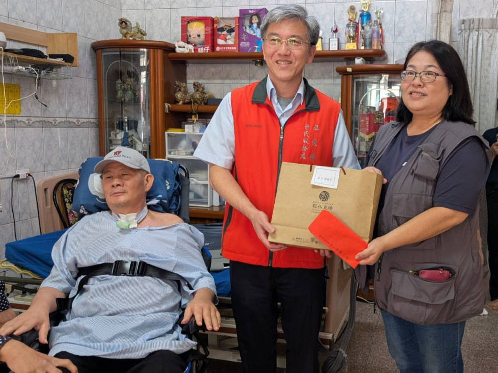 屏東榮服處寒冬送暖 關懷榮民眷暖心服務