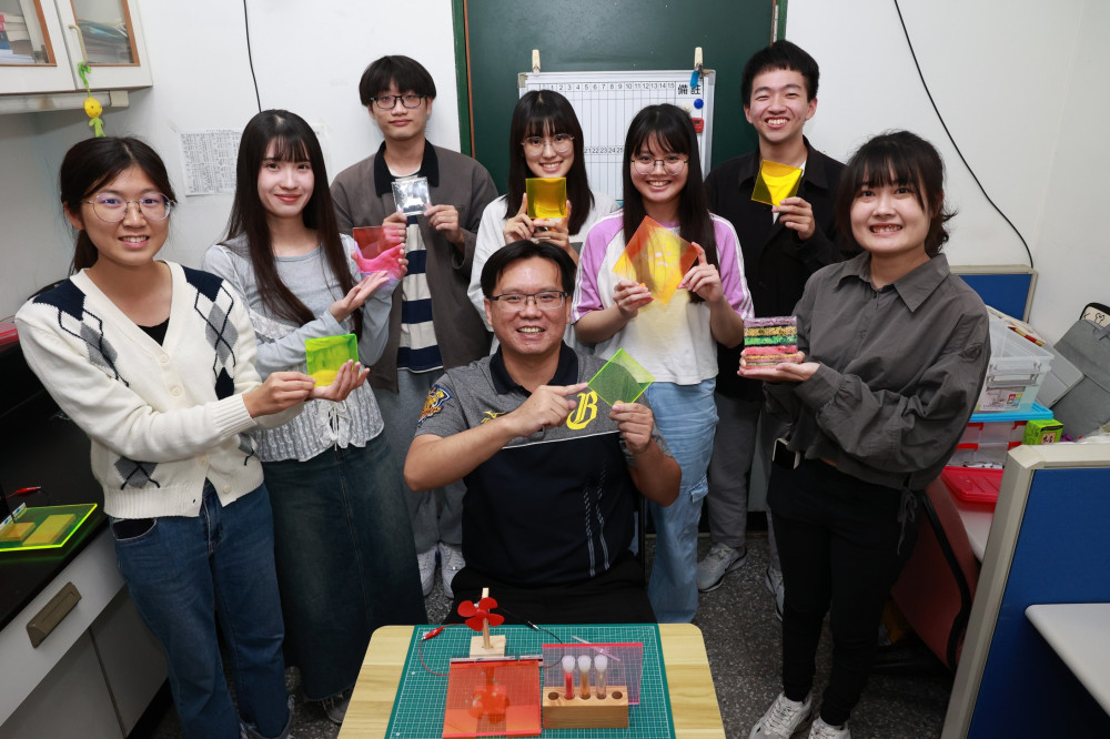 不只屋頂能發電！高雄大學研發螢光聚光技術 窗戶變身能源板