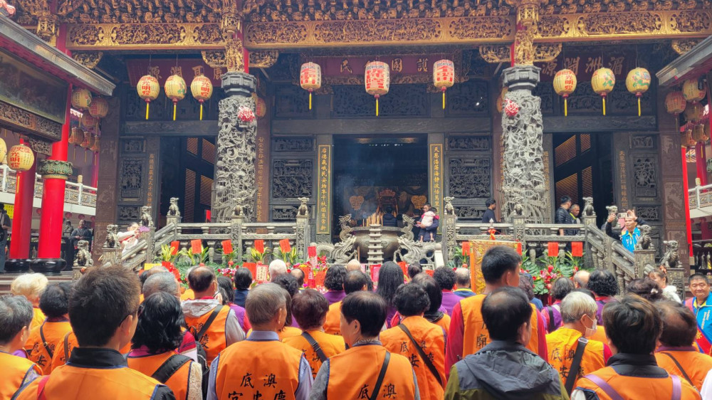 鄭成功與媽祖364年後「同船」復刻登陸 鹿耳門歷史場景意義非凡