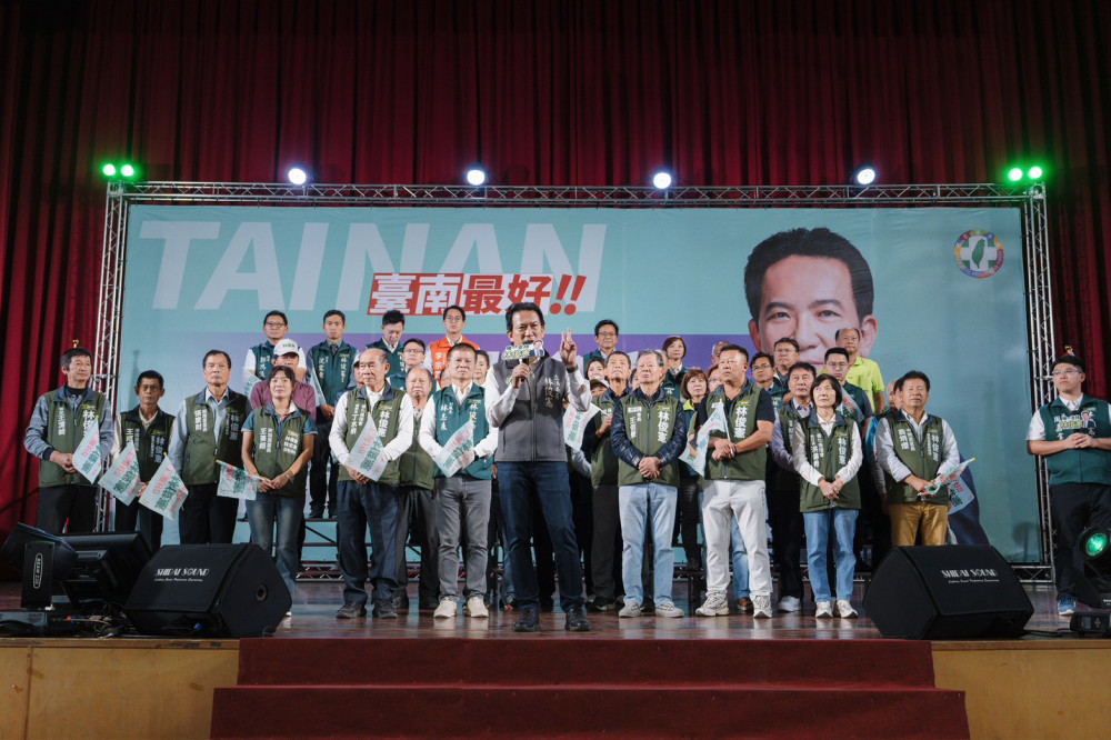 黃偉哲力挺交棒意味濃 林俊憲善化後援會湧3千人 擘劃「中台南副都心」