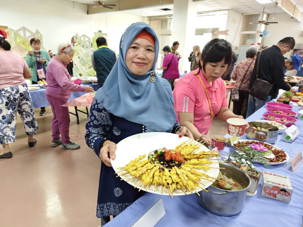 歲末暖童心！台南安平金城里美食PK 古早味對決異國風情