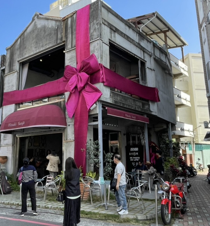 超萌巨大音樂禮盒！府城300歲生日禮-日月参上 蝴蝶結行動啟動