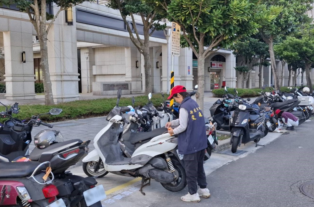 新北持續落實停車資源公平共享　林口及淡水部分路段汽、機車路邊停車位自元旦起收費管理