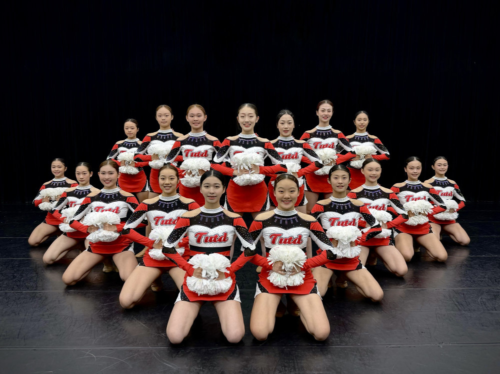 南應大舞蹈系全國及中等學校啦啦隊錦標賽亮眼 勇奪多項佳績