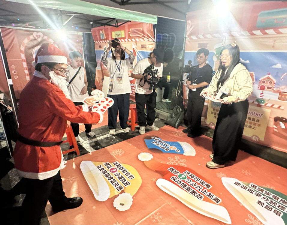 聖誕節電去！台電攜手台南海安聖誕日推限定節電列車