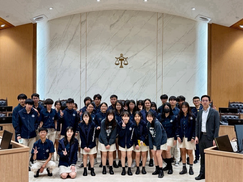 華盛頓中學學生參訪臺中地方法院　專業律師引導增進法治素養 