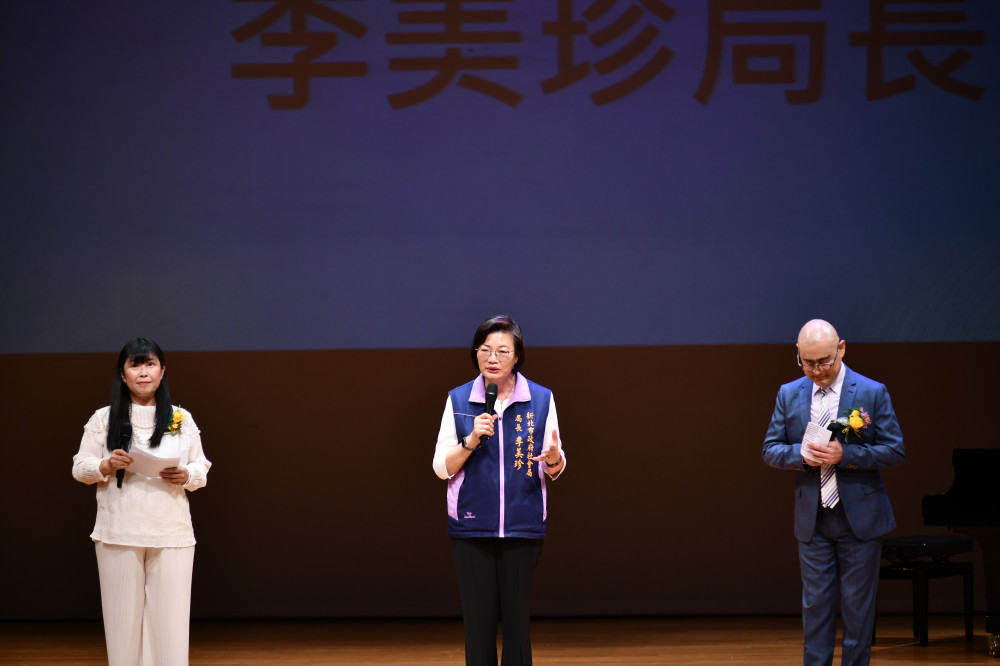 「心光傳愛祝福音樂會」溫暖登場 白化症「月光仙子」繆沁琳以笛聲震撼全場