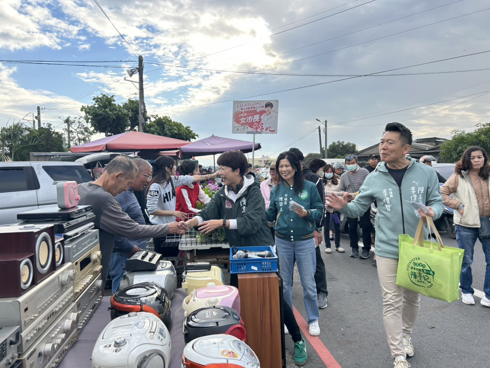 立法委員陳亭妃準備好承擔台南用腳走、用時間證明