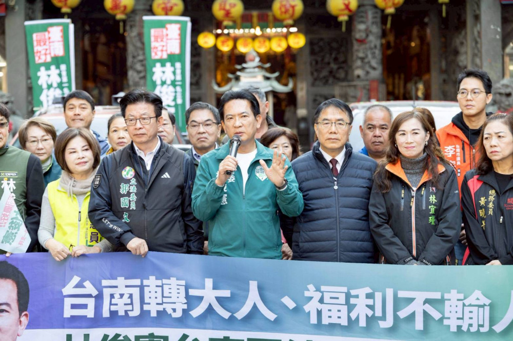 選前最後關鍵時刻　林俊憲車隊遊行爭取市民支持